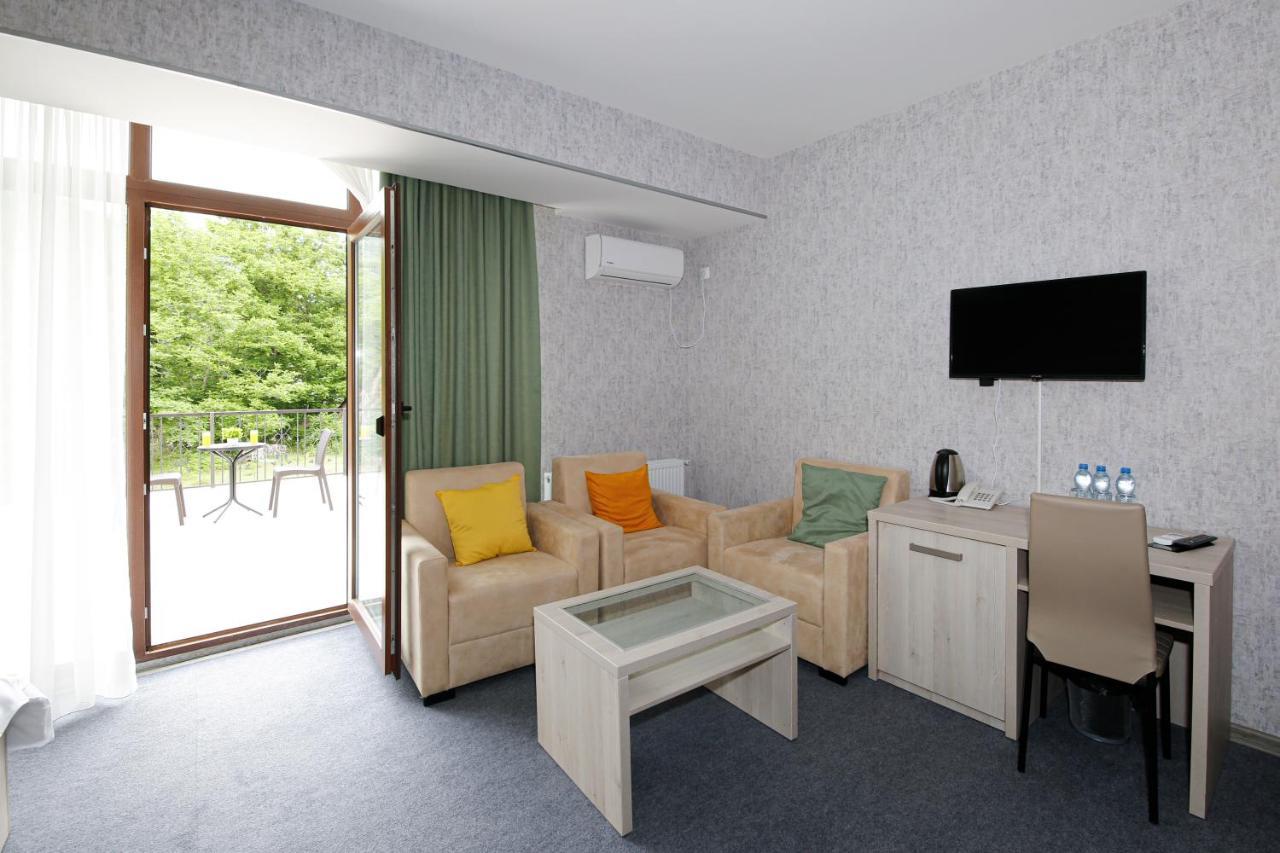 Sviana Resort Telavi Exterior photo